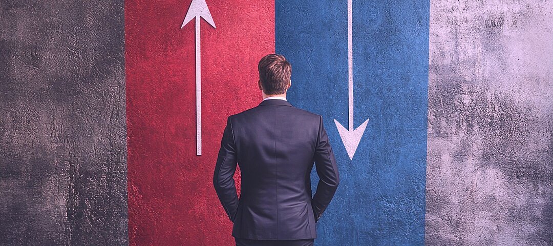 Einiges wird verkauft, kaum noch gebaut, Banken offener für Serviced Apartments und Hotels? In welche Richtung marschiert das zweite Halbjahr?  © AdobeStock/Alena