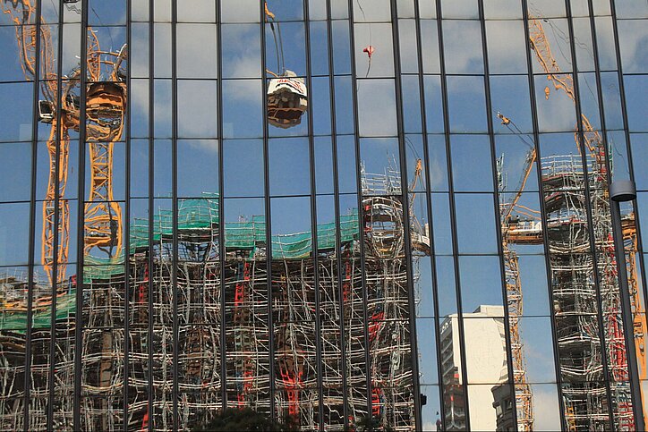 Deutschland zwischen Schlusslicht und dynamischer Bautätigkeit - der Gewerbeimmobilienmarkt sucht weiter die Wende. © AdobeStock.com/holger.I.berlin