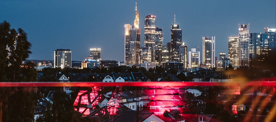 Frankfurt gesättigt oder unersättlich? Weitere große Apartmentprojekte stehen in jedem Fall bald in den Startlöchern. © Kauffmann Fotografie