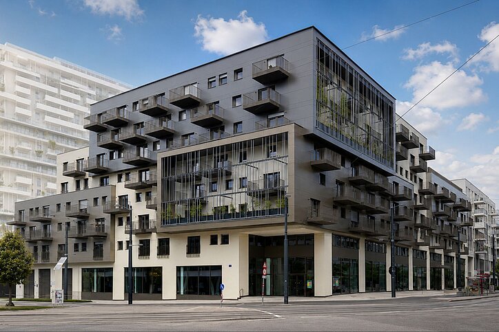 Ein Neubau mit sieben Etagen und nachhaltigen Elementen: Im Mai hatte die Strabag das Gebäude an Habyt übergeben. © Habyt