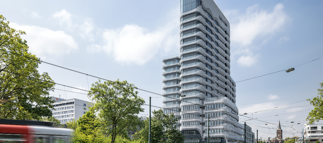 Außenansicht des Tower RKM 740 in Düsseldorf