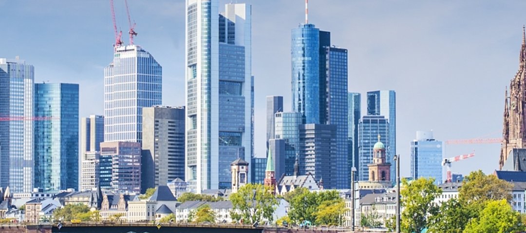 Ausschnitt der Frankfurter Skyline © shutterstock.com_ESB Professional (Ausschnitt)