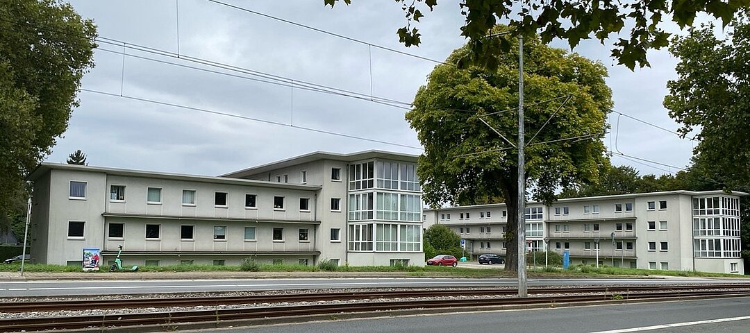 Außenansicht Gebäude Bochum, das die Greyfield Group zu Apartments für Studierende und Azubis umbauen will