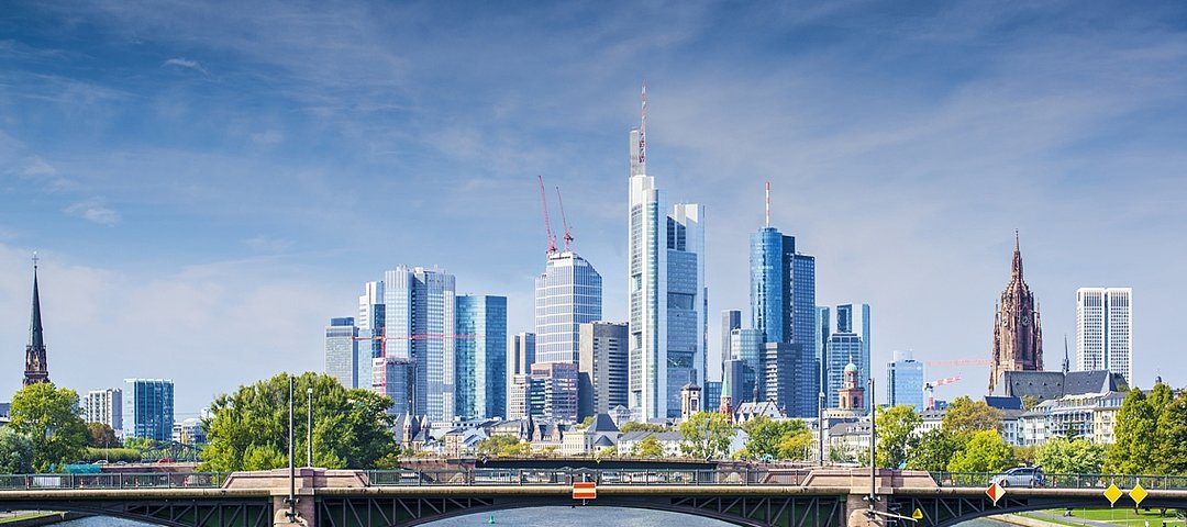 Skyline von Frankfurt am Main © shutterstock.com_ESB Professional