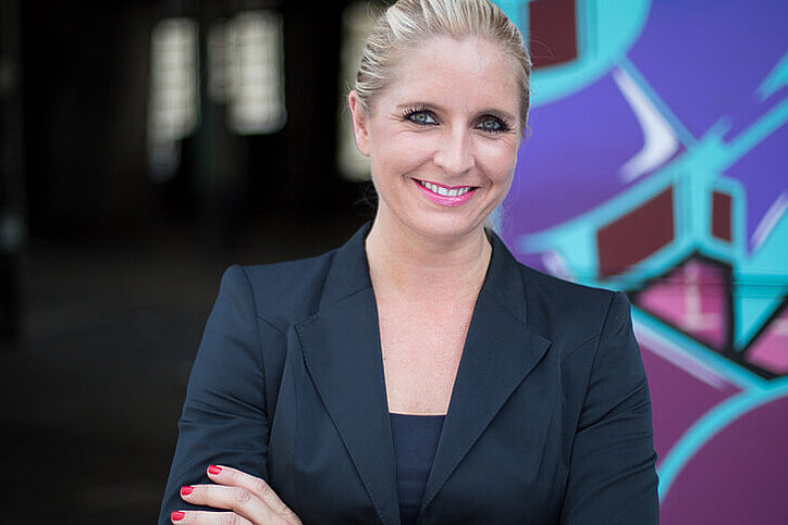 Vivienne Dübbert ist in diesem Jahr die Keynote-Speakerin bei der SO!APART am 18. und 19. November in Berlin.