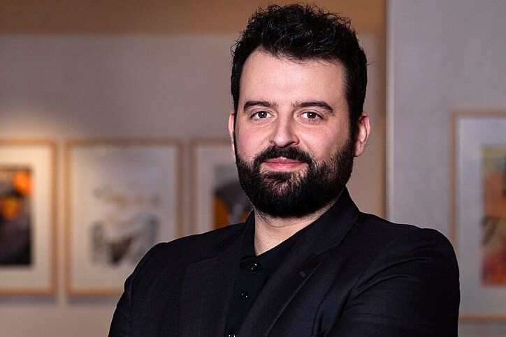 Vom Assistant Front Office Manager zum Direktor des Premium-Aparthotels: Can Piechaczek. © White Kitchen © White Kitchen