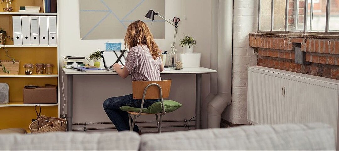 Nach dem Studium und der Ausbildung eine Stelle zu finden, ist für viele deutlich schwieriger geworden. Das zeigt auch ein Vergleich der Großstädte. © AdobeStock.com/contrastwerkstatt
