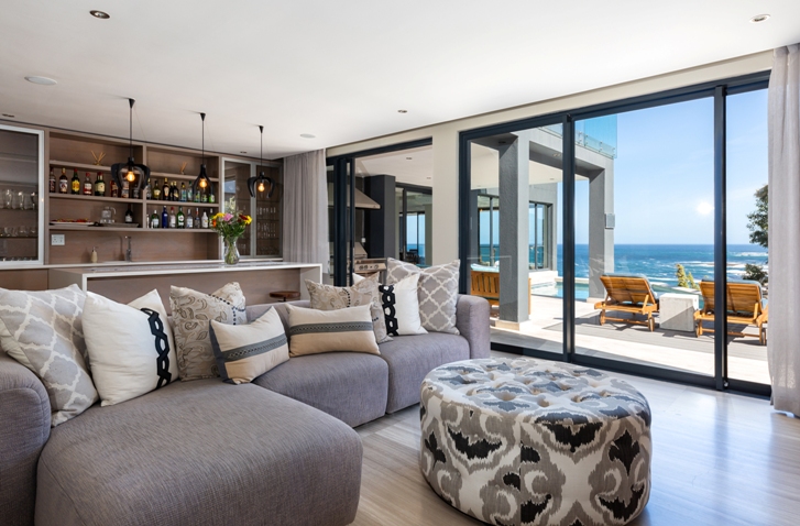 Blick in den noblen Wohnraum eines Apartments © Living Hotels